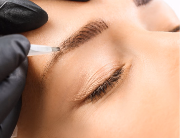 Greffe de Sourcils Tunisie